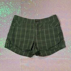 Olive Green Plaid High-Waisted Twee Shorts (31") ★彡